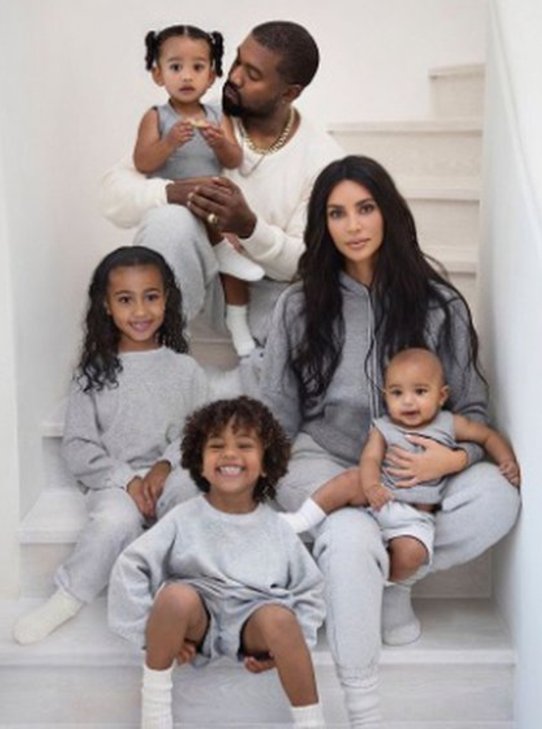 Kim Kardashian y Kanye West quieren criar a sus hijos de maneras distintas Kim Kardashian y Kanye West quieren criar a sus hijos de maneras distintas