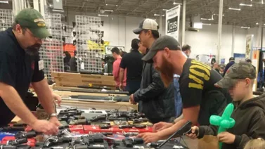 La venta de armas de asalto en EEUU incrementó violencia en México, dice ONG