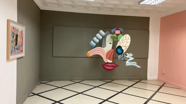 Obras de artistas contemporáneos conviven en “Fresco”