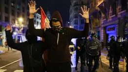 Detienen a tres personas en Barcelona en la séptima noche de protesta por Pablo Hasél