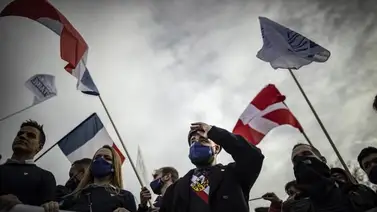 Más de 1.000 manifestantes en París contra la disolución de un grupo ultra Más de 1.000 manifestantes en París contra la disolución de un grupo ultra