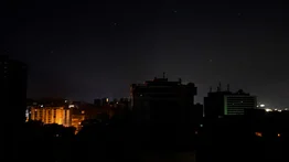 Gran bajón de luz se registró en Caracas la madrugada de este 19Feb