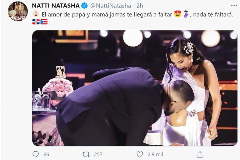 Natti Natasha anuncia que está embarazada de 6 meses Natti Natasha anuncia que está embarazada de 6 meses