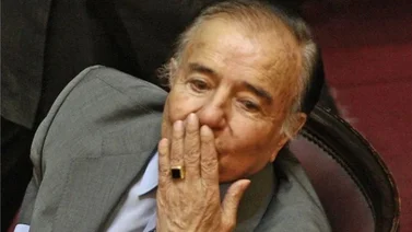 Imputan a tres enfermeros por robar anillo del expresidente argentino Menem
