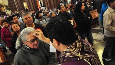 Celebración del Miércoles de Ceniza la Arquidiócesis de Caracas