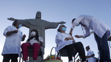 Río de Janeiro suspenderá su campaña de inmunización por falta de vacunas