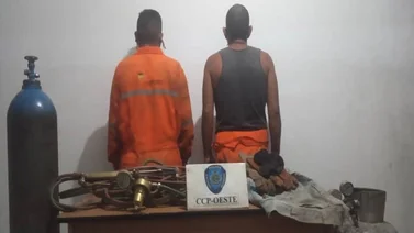 Capturan a dos hombres por hurto en empresa de transporte