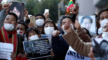 Birmania aumenta represión contra movimiento civil