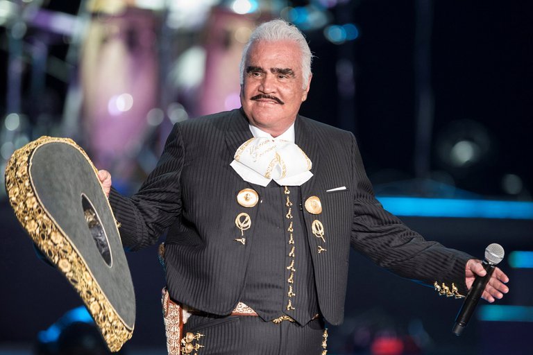 Lupita Castro se niega a presentar un proceso legal en contra de Vicente Fernández Lupita Castro se niega a presentar un proceso legal en contra de Vicente Fernández