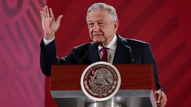 López Obrador celebra el fin de la construcción del muro fronterizo