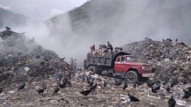 Hallan muerta a recién nacida dentro una bolsa de basura