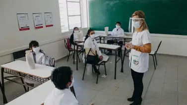 Buenos Aires arranca las pruebas de COVID-19 en profesores antes del regreso a clases Buenos Aires arranca las pruebas de COVID-19 en profesores antes del regreso a clases