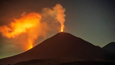 Volcán Pacaya en Guatemala incrementó su actividad en las últimas horas