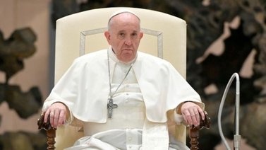 El papa Francisco nombra a una monja francesa como subsecretaria del Sínodo de Obispos