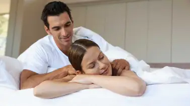 Masajes de pareja para estimular el deseo Masajes de pareja para estimular el deseo
