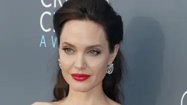 Angelina Jolie subastará cuadro que Winston Churchill pintó para Roosevelt Angelina Jolie subastará cuadro que Winston Churchill pintó para Roosevelt