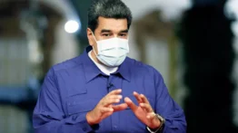 Nicolás Maduro anuncia que vacunación masiva en Venezuela se efectuará en abril