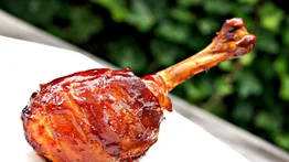Un clásico: chupetas de pollo a la barbecue