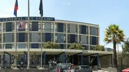 Fiscalía de Ecuador investigará a ministro de Salud por delito de "tráfico de influencias"