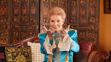 Casa de Walter Mercado será vendida para evitar su deterioro