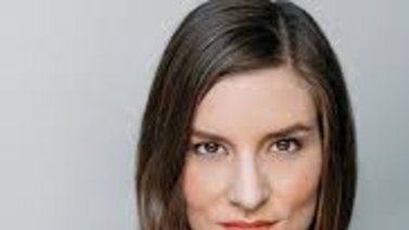 Fallece Jeanette Maus actriz de Resident Evil Village