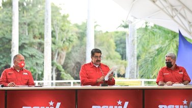 Maduro ratifica invitación a la UE para elecciones de gobernadores