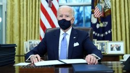 Biden mantendrá restricciones a viajes desde zona Schengen, R. Unido y Brasil