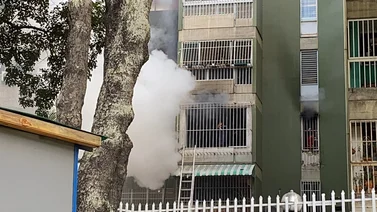 Reportan incendio en un apartamento en El Cafetal