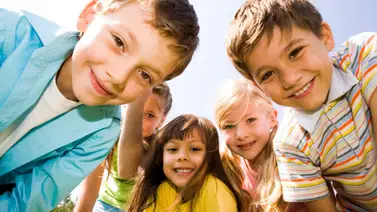 Beneficios de la amistad para los niños Beneficios de la amistad para los niños