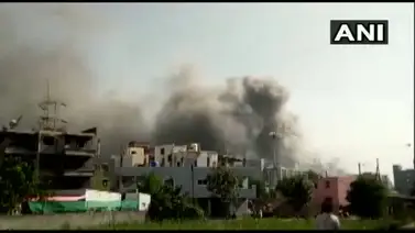 Incendio en sede del mayor fabricante de vacunas del mundo en India (+Video) Incendio en sede del mayor fabricante de vacunas del mundo en India (+Video)
