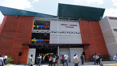 Ministerio para el Comercio verificó precios de la cesta básica en tiendas de Guarenas Ministerio para el Comercio verificó precios de la cesta básica en tiendas de Guarenas