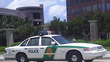 Acusan en Miami a dos policías de las Islas Vírgenes de tráfico de cocaína