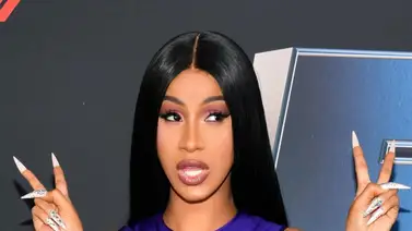 Cardi B protagonizará su primera película con la comedia "Assisted Living" Cardi B protagonizará su primera película con la comedia "Assisted Living"