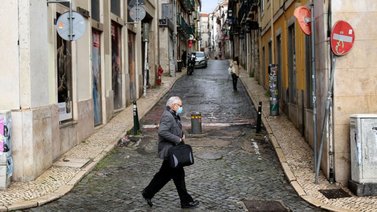 El confinamiento de Portugal se alargará durante al menos un mes