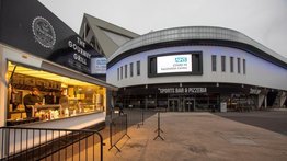 Inglaterra abre siete centros de vacunación contra el COVID-19