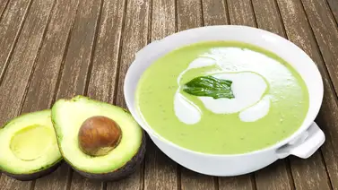 Sopa fría de aguacate Sopa fría de aguacate
