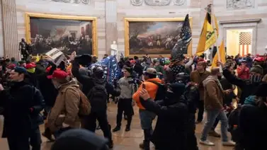 El jefe de la policía del Capitolio renunció tras el asalto El jefe de la policía del Capitolio renunció tras el asalto