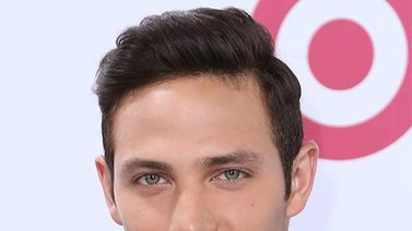El actor venezolano Gabriel Coronel anunció que dio positivo al COVID-19