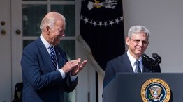 Biden confirma elección de Merrick Garland como secretario de Justicia