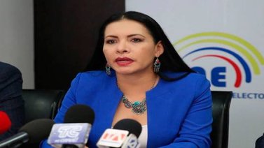 Tribunal suspende a presidenta del Consejo Electoral en Ecuador