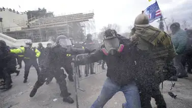 Muere mujer herida de bala tras disturbios en el Capitolio de EEUU Muere mujer herida de bala tras disturbios en el Capitolio de EEUU