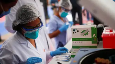 Presidente peruano anuncia compra de vacunas Sinopharm y AstraZeneca Presidente peruano anuncia compra de vacunas Sinopharm y AstraZeneca