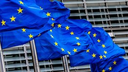 UE está dispuesta a ayudar a BioNTech a aumentar la producción de vacunas