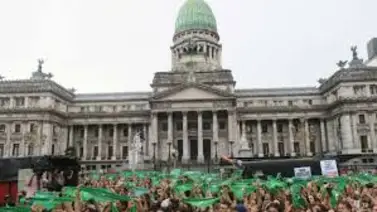 Senado discutirá legalización del aborto en Argentina Senado discutirá legalización del aborto en Argentina