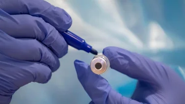 Pfizer retrasa la entrega de vacunas en ocho países europeos