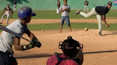 Prospecto de béisbol grave de salud luego que le suministraron desparasitante equino