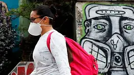 Colombia marca otro récord y bordea los 15.000 contagios diarios