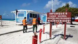 Más de 300 familias atendidas en jornada de vacunación en Los Roques