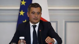 El ministro francés de Interior declara en su investigación por violación