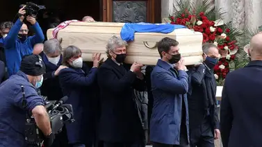 Roban en la vivienda de Paolo Rossi durante su funeral Roban en la vivienda de Paolo Rossi durante su funeral